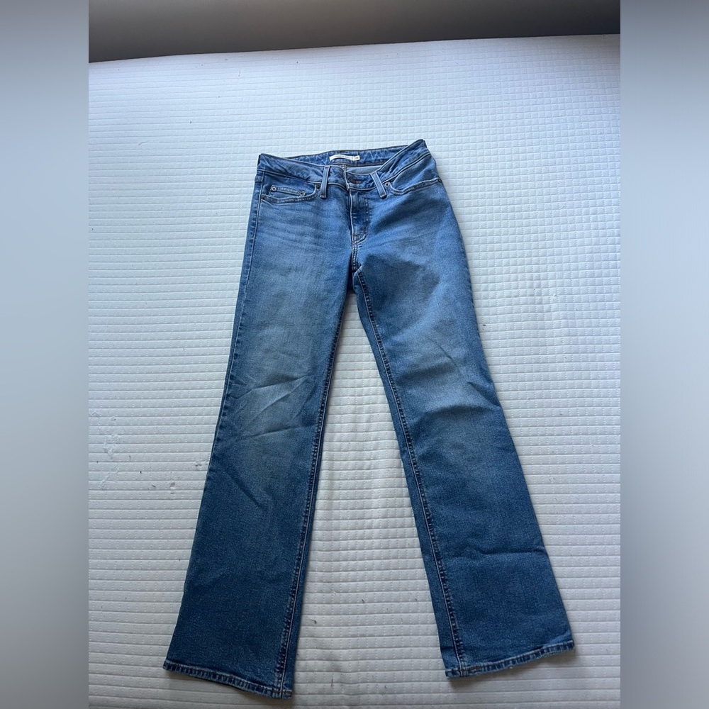 NEW Levi’s Super Flow Boot Jeans